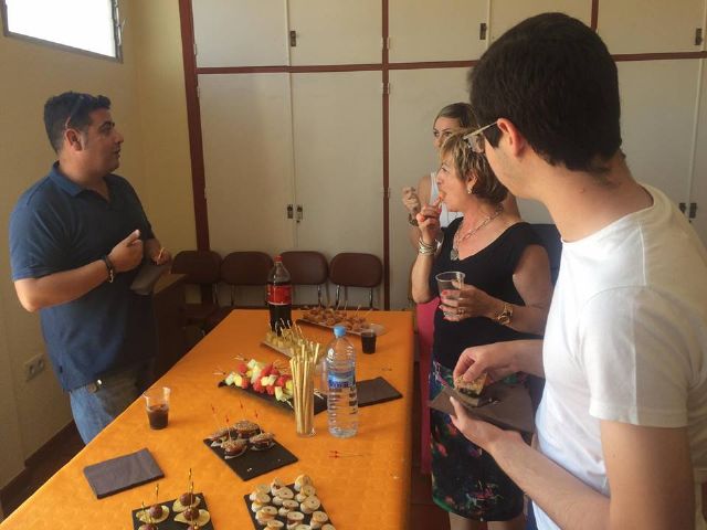 Se clausura el curso 2015/2016 del Aula Ocupacional en el que han participado un total de 16 alumnos de ESO que han aprendido una formación profesional inicial en Cocina y Pastelería