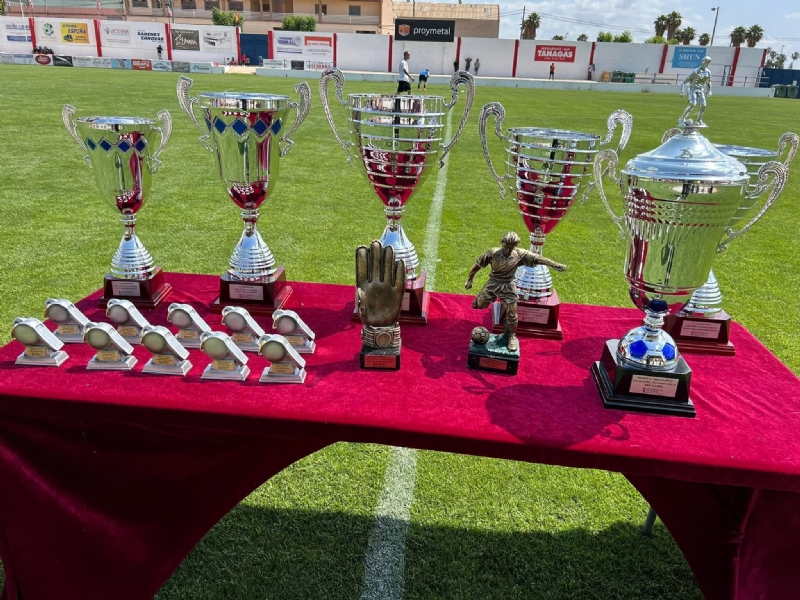 Este sábado se disputa la final de la Copa de Fútbol Aficionado "Jesús Serrano Guerao", en el estadio municipal "Juan Cayuela" (19:00 horas)