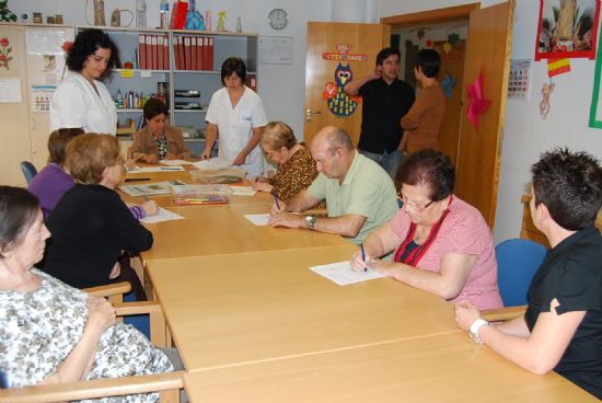 ESTA SEMANA SE CELEBRA EL IV ANIVERSARIO DEL CENTRO DE DÍA PARA PERSONAS DEPENDIENTES CON ALZHEIMER DE TOTANA CON EL DESARROLLO DE DIVERSAS ACTIVIDADES LÚDICAS 