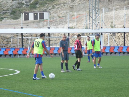 LA OCTAVA JORNADA DE LA LIGA DE FÚTBOL AFICIONADO "JUEGA LIMPIO" NO DEPARA SORPRESAS, DESTACANDO LAS GOLEADAS PROTAGONIZADAS POR "MUEBLES MONDRIÁN", "CÉSER SÁNCHEZ LOS CACHORROS" Y "LOS PACHUCHOS"