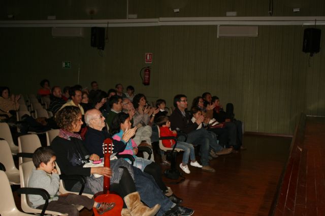 ARRANCA EL PROGRAMA DE CONCIERTOS DE MÚSICA "NAVIDAD2013" DE LOS ALUMNOS DE LA ESCUELA MUNICIPAL DE MÚSICA DE TOTANA