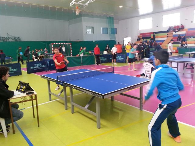 Trece escolares totaneros participaron en la primera jornada de la fase regional de Tenis de Mesa de Deporte Escolar, celebrada en Molina de Segura