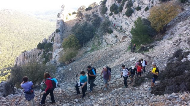 La última ruta del programa de Senderismo del 2015, que organiza la Concejalía de Deportes, tendrá lugar por El Raiguero el próximo domingo 20 de diciembre
