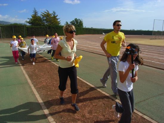 MS DE 1.500 ESCOLARES CON EDADES COMPRENDIDAS ENTRE LOS 10 Y 14 AOS PARTICIPAN EN LAS ACTIVIDADES ENMARCADAS EN LA III SEMANA DE LA SALUD Y LA ACTIVIDAD FSICA, ORGANIZADAS POR LA CONCEJALIA DE DEPORTES Y LOS CENTROS DE ENSEANZA