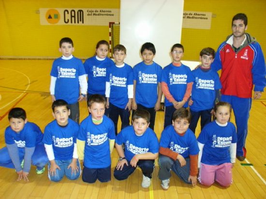 LAS DISTINTAS MODALIDADES DEPORTIVAS DE LOS JUEGOS ESCOLARES CUENTAN CON LA PARTICIPACIN DE OCHO CENTROS EDUCATIVOS DE PRIMARIA DE LA LOCALIDAD