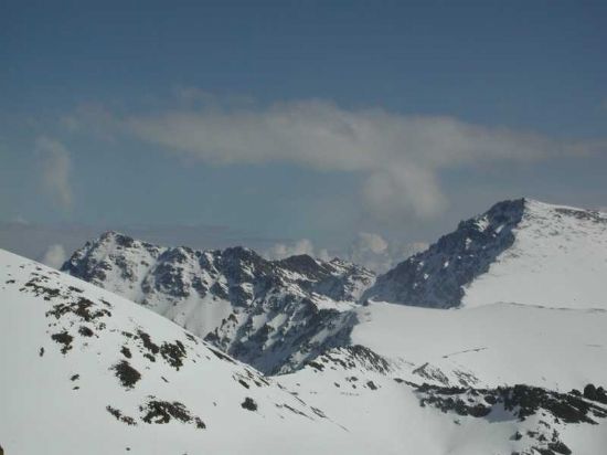 EL CURSILLO DE INICIACIN DE ESQU ALPINO, ORGANIZADO POR PRIMERA VEZ A TRAVS DE LA CONCEJALA DE DEPORTES, SE CELEBRAR EN SIERRA NEVADA DEL 29 DE FEBRERO AL 2 DE MARZO