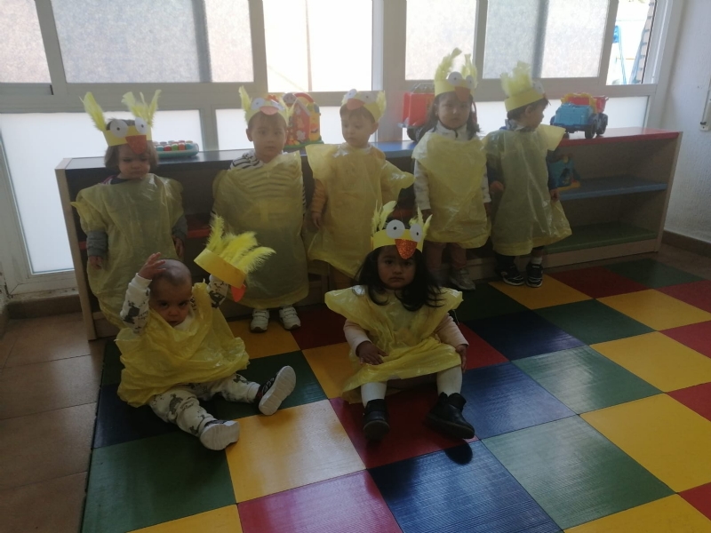 La Escuela Infantil Municipal "Clara Campoamor" ha trabajado y disfrutado esta semana con las actividades con motivo de la fiesta del Carnaval   