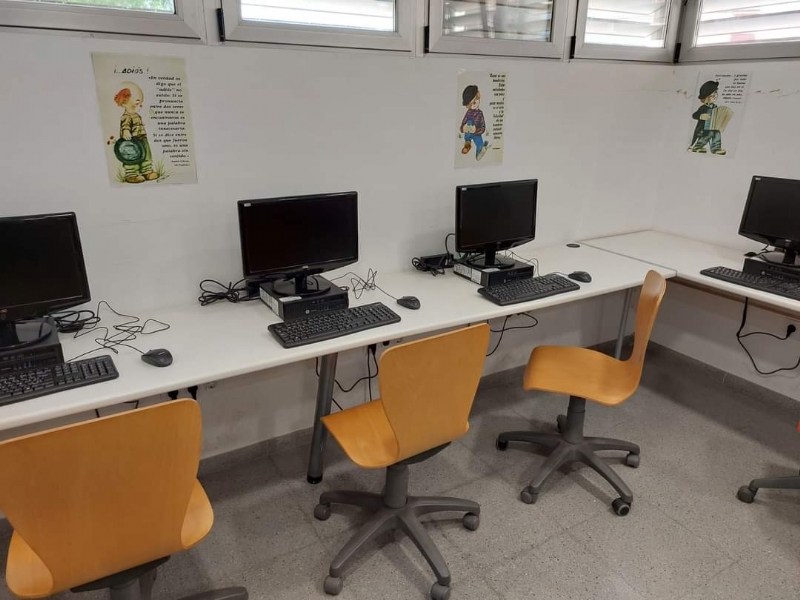 Adjudican la instalación de 25 equipos informáticos para el Centro de Servicios Sociales del Ayuntamiento de Totana