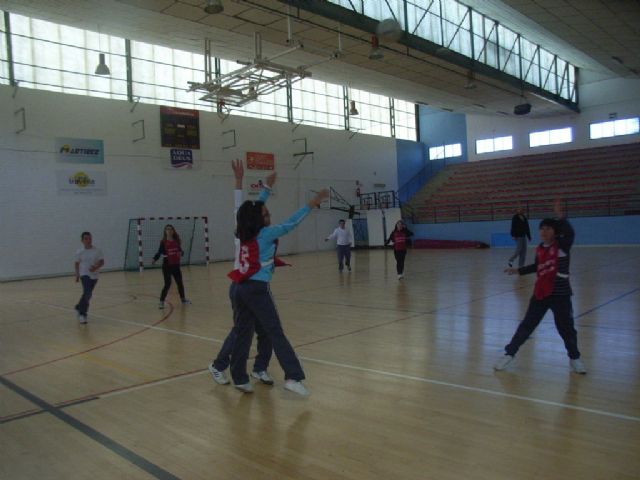 FINALIZA LA FASE LOCAL DE BALONMANO DE DEPORTE ESCOLAR ORGANIZADA POR LA CONCEJALÍA DE DEPORTES, CON EL COLEGIO REINA SOFIA COMO PRIMER CLASIFICADO