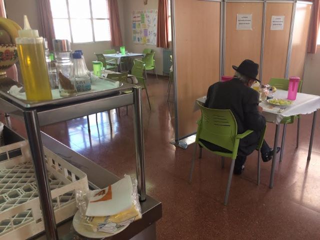Se adjudica la gestin del servicio de comedor-catering de varios servicios pblicos municipales dependientes del Ayuntamiento de Totana 