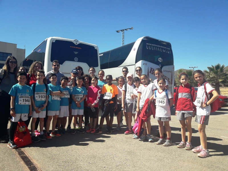 Varios escolares de Totana participan en la Final Regional de Campo a Travs, en las categoras alevn y benjamn, que se celebr en Lorca