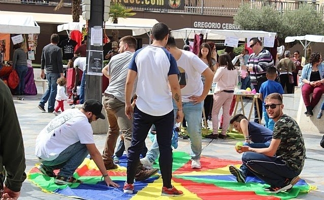 La actividad Plaza Solidaria se celebra maana en la Balsa Vieja con el Mercadillo Solidario, animacin y juegos populares durante toda la jornada dentro del Marzea Totana2019