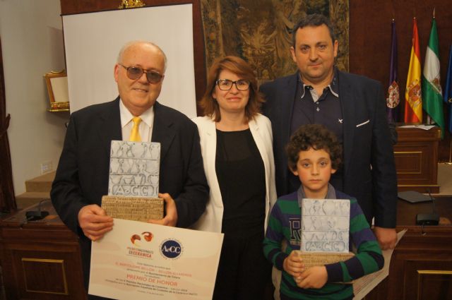 Bartolom Belln recibe el Premio de Honor Nacional de Cermica y Francisco Javier Tudela gana al premio en Innovacin y Desarrollo del Producto