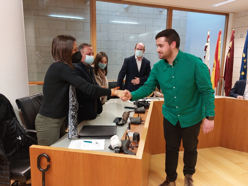 Toma posesin del cargo de concejal del Ayuntamiento de Totana Justo Cnovas Garca, en sustitucin de Inmaculada Blzquez Acosta