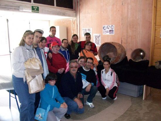 LOS ALUMNOS DEL CENTRO DE DA JOS MOY VISITAN EL YACIMIENTO ARQUEOLGICO DE LA BASTIDA PARA CONOCER LOS LTIMOS DESCUBRIMIENTOS 