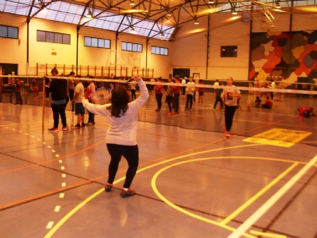 La Fase Local de Bádminton de Deporte Escolar, organizada por la Concejalía y el Club de Badminton, contó con la participación de 72 escolares de los diferentes centros de enseñanza