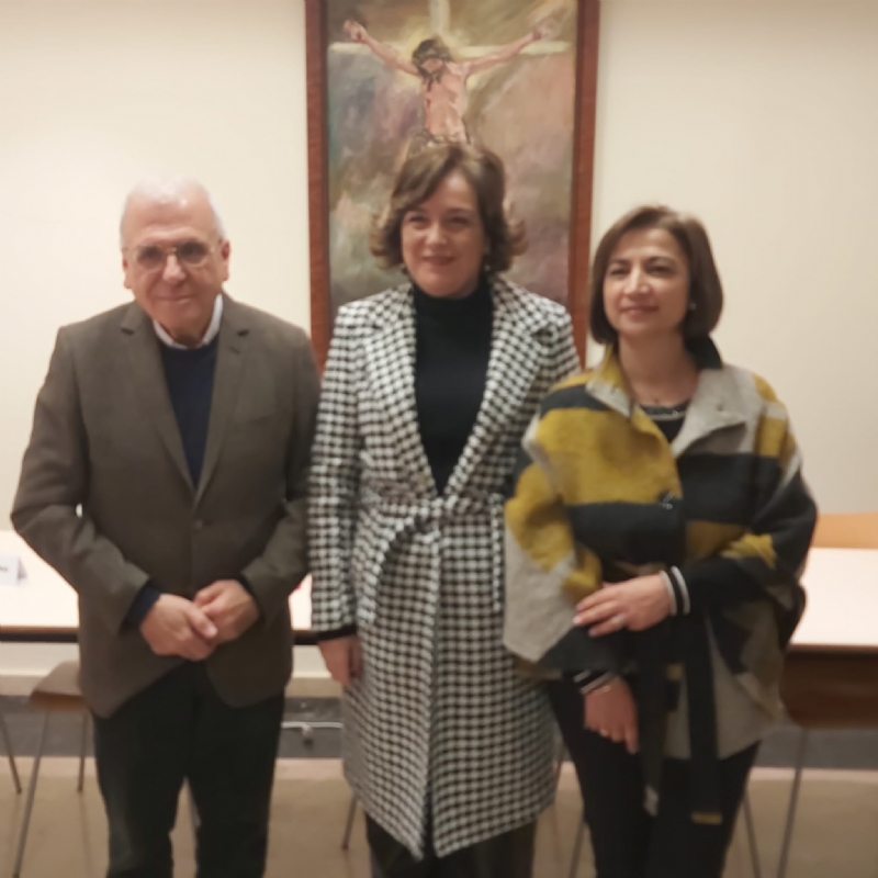 El alcalde felicita al Nazareno de Honor y a la Pregonera de la Semana Santa del 2023 , Juan Cánovas Mulero y Maria Hernández López,  respectivamente 