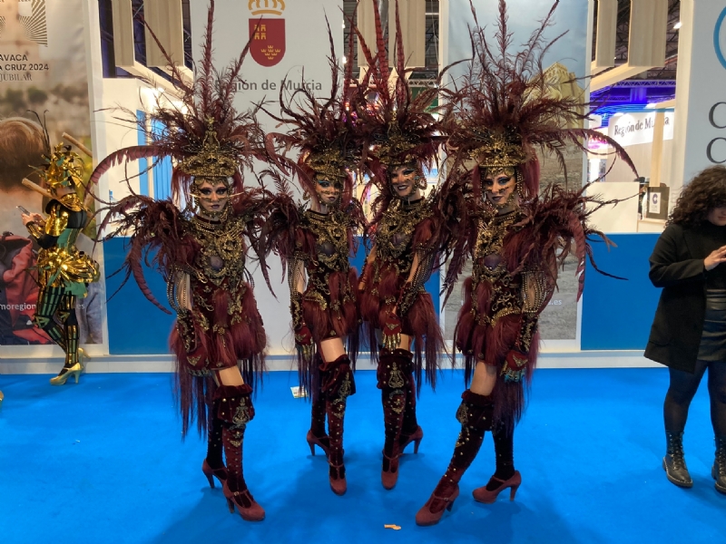 La Federación de Peñas de Carnaval eleva el Carnaval totanero a la esfera nacional e internacional en Fitur, la Feria Internacional de Turismo de Madrid