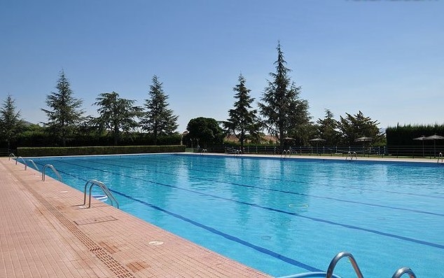 Aprueban los planes de seguridad para obras saneamiento calle Bolnuevo y renovar depuracin piscinas Polideportivo Municipal 
