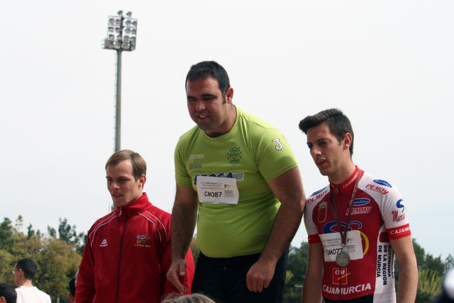 Usuarios del Centro de Día para la Discapacidad Intelectual "José Moyá" se clasifican para el Campeonato de España de Atletismo que se celebrará en mayo en Cartagena