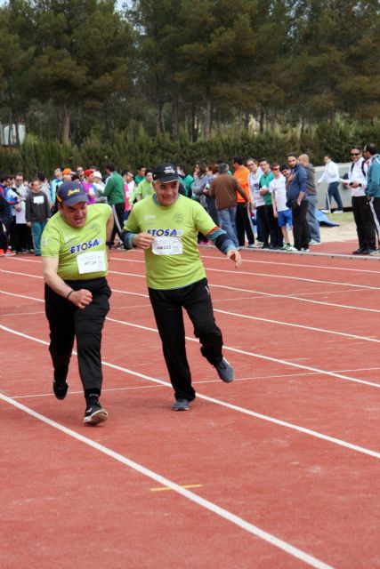 Usuarios del Centro de Día para la Discapacidad Intelectual "José Moyá" se clasifican para el Campeonato de España de Atletismo que se celebrará en mayo en Cartagena