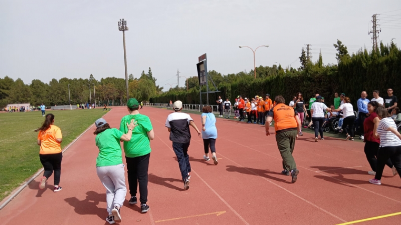 Los Centros de Discapacidad de Totana participan en el Campeonato Regional Adaptado de Atletismo, que se celebra en la Universidad de Murcia