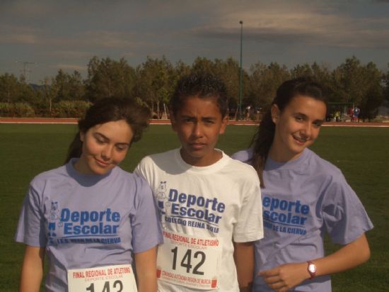 SEIS ESCOLARES TOTANEROS LOGRAN SUBIR AL PODIUM EN LA FINAL REGIONAL ESCOLAR DE ATLETISMO, CELEBRADA EN EL POLIDEPORTIVO DE LA TORRECILLA DE LORCA