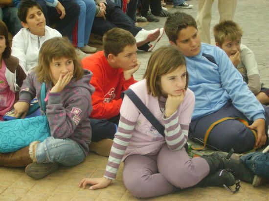 TOTANA SE SUMA A LA LUCHA CONTRA LA VIOLENCIA DE GNERO A TRAVS DE UNA CONCENTRACIN Y LA LECTURA DE UN MANIFIESTO EN LA CRCEL CON LA PARTICIPACIN DE NUMEROSOS ESCOLARES, REPRESENTANTES INSTITUCIONALES Y AGENTES SOCIALES