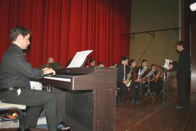 LA NUEVA ORQUESTA "THE BIG BAND THEORY" PROTAGONIZA SU PRIMER CONCIERTO EN "LA CÁRCEL" DENTRO DE LOS ACTOS ORGANIZADOS POR LA ESCUELA MUNICIPAL DE MÚSICA POR SANTA CECILIA, PATRONA DE LOS MÚSICOS