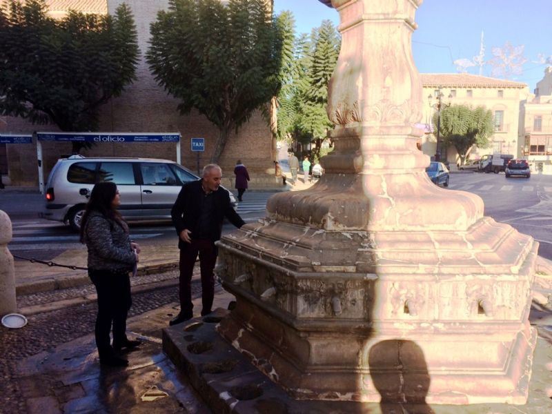 Vdeo. Las obras de restauracin de la fuente Juan de Uzeta contemplan una actuacin integral en el monumento y en su entorno arquitectnico