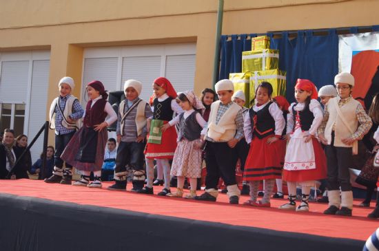 LOS ALUMNOS DE LOS COLEGIOS  DE EDUCACIÓN INFANTIL Y PRIMARIA DE TOTANA CELEBRAN SUS FIESTAS DE NAVIDAD Y REYES PARA CONCLUIR CON EL PRIMER TRIMESTRE DEL CURSO ESCOLAR