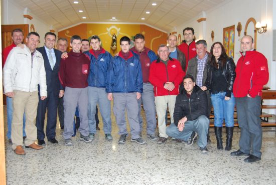 LOS ALUMNOS DEL GRUPO DE CARPINTERÍA DE LA ESCUELA TALLER "CASA DE LAS MONJAS I" REALIZAN UNA JORNADA DE CONVIVENCIA EN LA PEDANÍA DE RAIGUERO ALTO