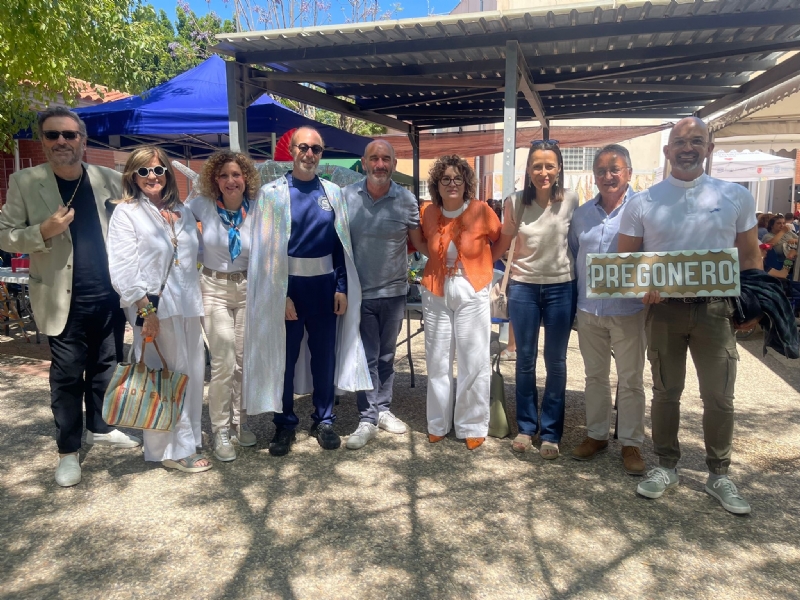 Los Centros de D&iacute;a para la Discapacidad celebran su particular Entierro de la Sardina en el transcurso de una jornada transversal festiva