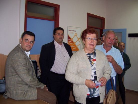 GINS MARN MORENO RESULTA REELEGIDO PRESIDENTE DEL CENTRO MUNICIPAL DE LAS PERSONAS MAYORES TRAS LAS ELECCIONES MS PARTICIPATIVAS DE LA HISTORIA DE ESTE SERVICIO