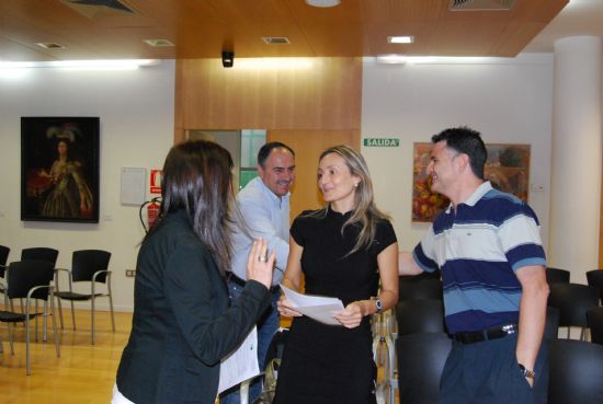 ALUMNOS DE 2° DE LA ESO DE TOTANA PARTICIPARÁN EN EL I CONCURSO DE REDACCIÓN "¿POR QUÉ LOS MURCIANOS NOS COMEMOS LAS LETRAS CUANDO HABLAMOS?", ENMARCADO EN LAS JORNADAS CULTURALES "EL TÍO PENCHO"