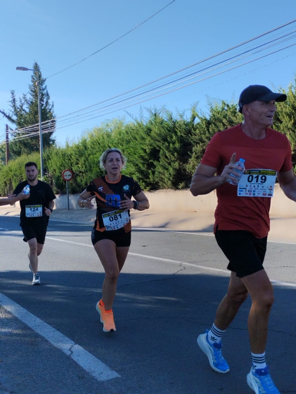 Andrés Silvente del C.A. Puertas Lorca, y Rocío Bermejo del Virtus Groane, vencedores de la XXVI Carrera Subida a La Santa, en la 34 prueba del circuito de Carreras Populares Región de Murcia