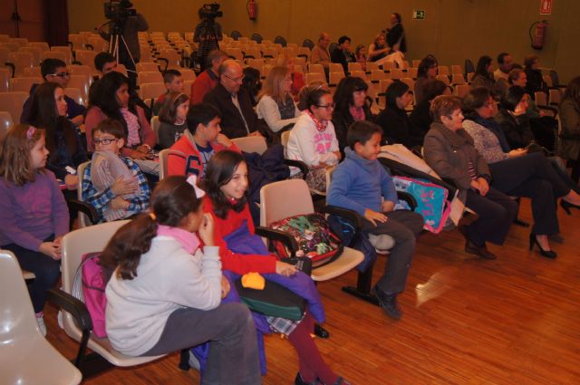 ALUMNOS DE LA ESCUELA MUNICIPAL DE TOTANA OFRECIERON UN CONCIERTO EN EL CENTRO SOCIOCULTURAL "LA CÁRCEL" PARA CONMEMORAR LA FESTIVIDAD DE SANTA CECILIA