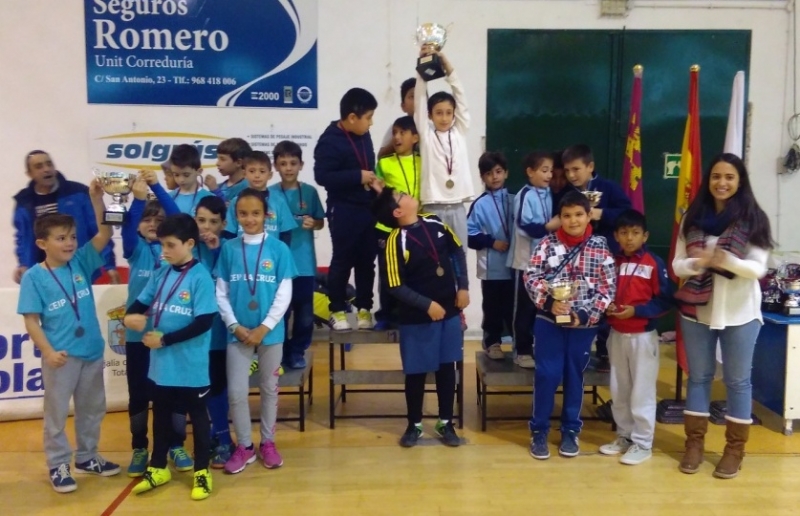 Finaliza la Fase Local de Multideporte y Fútbol Sala de Deporte Escolar, con la entrega de trofeos a los mejores centros clasificados