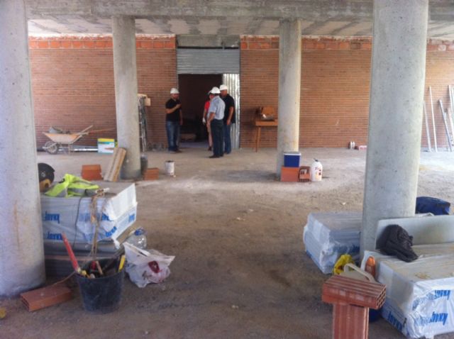 LAS OBRAS DEL CEIP "COMARCAL-DEITANIA" CONTINÚAN A BUEN RITMO CON EL FIN DE QUE ESTÉN FINALIZADAS PARA EL COMIENZO DEL CURSO ESCOLAR 2013/14