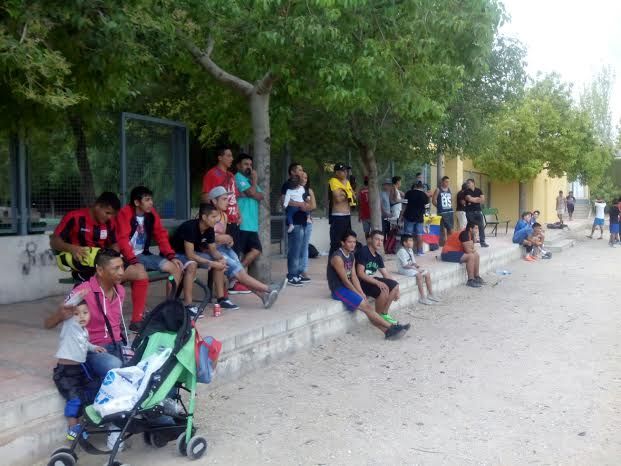 El concejal de Bienestar Social e Inmigración asiste al I Campeonato de Fútbol-Sala Multicultural de Totana, que se celebró en la pista polideportiva del jardín "Los Conquistadores"