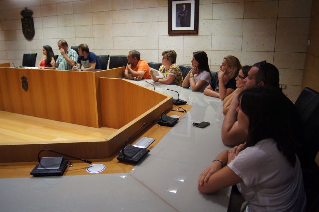 El Gobierno municipal se reúne con los clubes y asociaciones deportivas para optimizar el uso de las instalaciones deportivas públicas y dar respuesta a todas las necesidades 