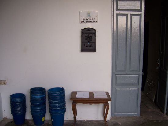 EL CEMENTERIO MUNICIPAL �NUESTRA SE�ORA DEL CARMEN� DE TOTANA DISPONDR� DE UNA L�NEA REGULAR DE AUTOBUSES URBANOS CADA 20 MINUTOS Y UN SERVICIO DE ASISTENCIA PARA DISCAPACITADOS F�SICOS CON MOTIVO DE LA FESTIVIDAD DE TODOS LOS SANTOS 