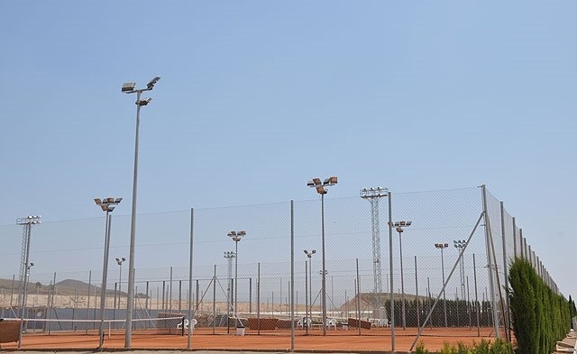 Se adquiere un nuevo marcador digital para el campo de ftbol 1 de la Ciudad Deportiva Valverde Reina