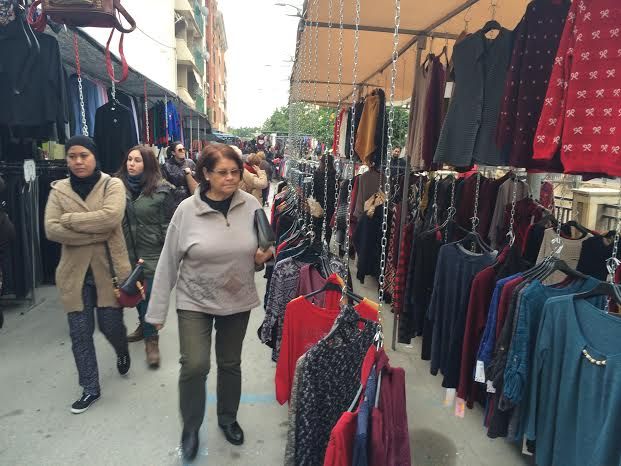 La Concejala de Mercados informa de que se adelanta el mercadillo en El Paretn a los das 24 y 31 de diciembre; y el de Totana al 5 de enero para no coincidir con los festivos