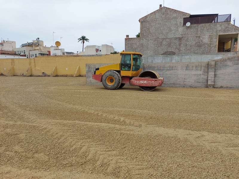 Vdeo. El lunes 27 se abre de forma oficial el nuevo aparcamiento disuasorio gratuito de la avenida de Lorca, con una capacidad mxima de 50 plazas de estacionamiento