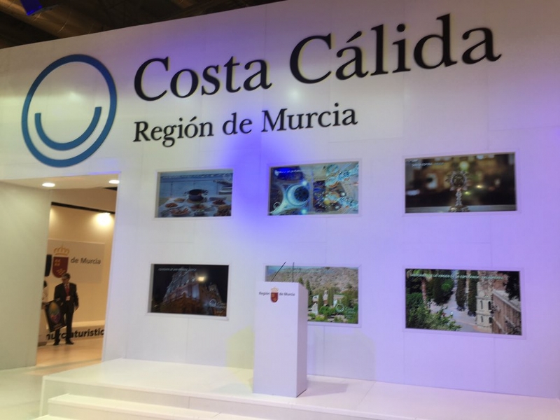 El alcalde asiste en Fitur a la muestra de los resultados del Observatorio de Ecoturismo y del III Congreso Nacional de Ecoturismo, y a las presentaciones de destinos del Da de la Regin de Murcia