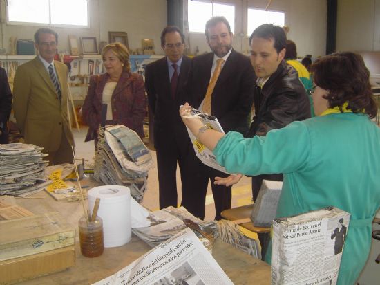 LA CONSEJERA DE TRABAJO Y POLTICA SOCIAL CELEBRA UN COSEJO DE DIRECCIN EN TOTANA Y ANUNCIA NUMEROSAS INVERSIONES EN ESTA MATERIA PARA EL MUNICIPIO