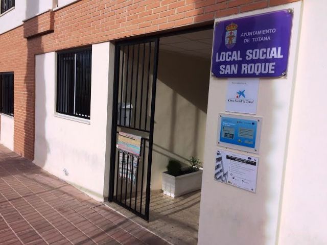 Se aprueba mantener la cesin del local social del barrio de San Roque al Colectivo para la Promocin Social El Candil con el fin de promover su dinamizacin