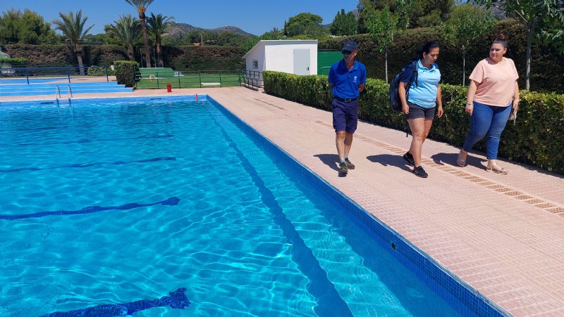 Vídeo. Hoy abren las piscinas municipales del Polideportivo 