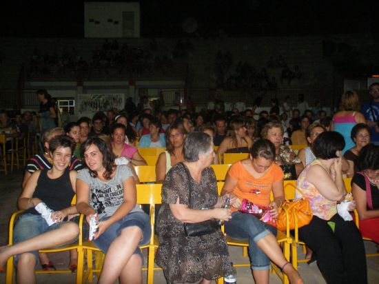 MS DE 700 ESPECTADORES ASISTEN AL ESTRENO DE LA  XXIII SEMANA DE TEATRO CON LA PUESTA EN ESCENA DE LA OBRA CMICA EL DA DEL PADRE